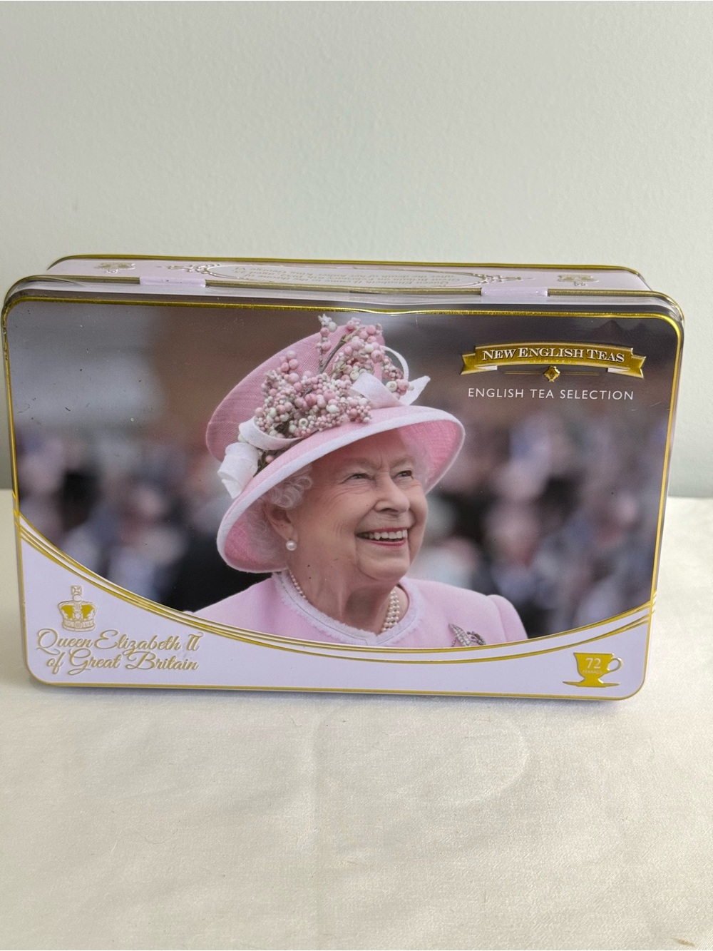 New English Teas QUEEN ELIZABETH ll Tea Tin With 72 Teabag Selection SEALED TIN